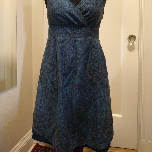 Land's End Dress in Teal Paisley - Picture 3 of 8